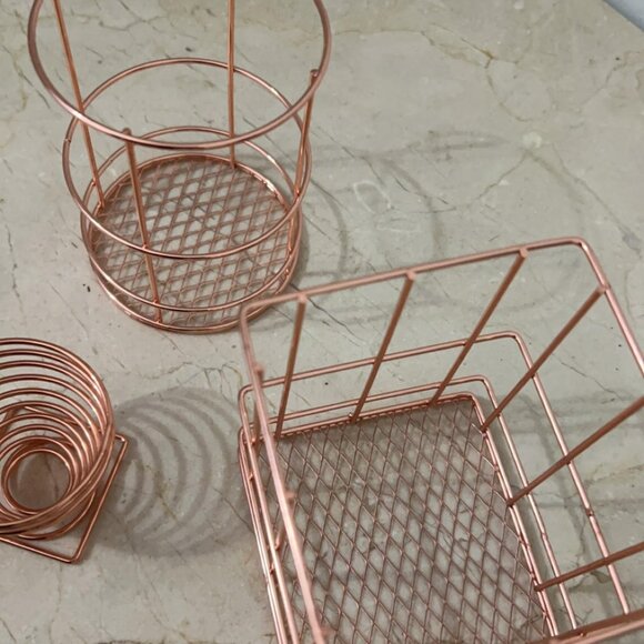 Beautiful Rose Gold Office Organizers NWOT - Picture 9 of 12